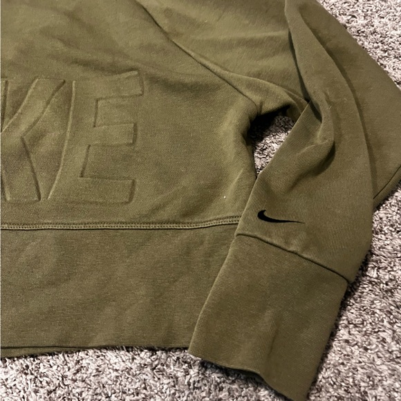 Nike Women’s Sz S Crop Top - Picture 4 of 5